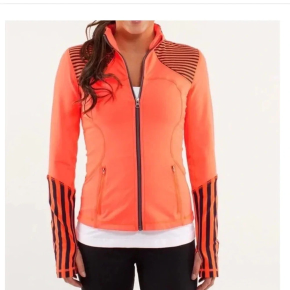 ! Lululemon Athletica Track Jacket Jackets and Outerwear Women's - Picture 1 of 5